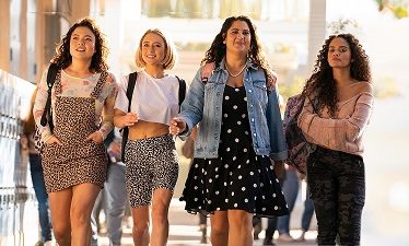 American Pie presenta: Las chicas mandan (2020)